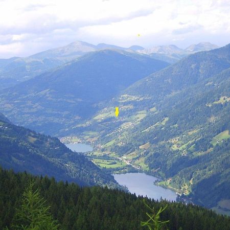 Ruhige Ferienwohnung In Feld Am See Bagian luar foto