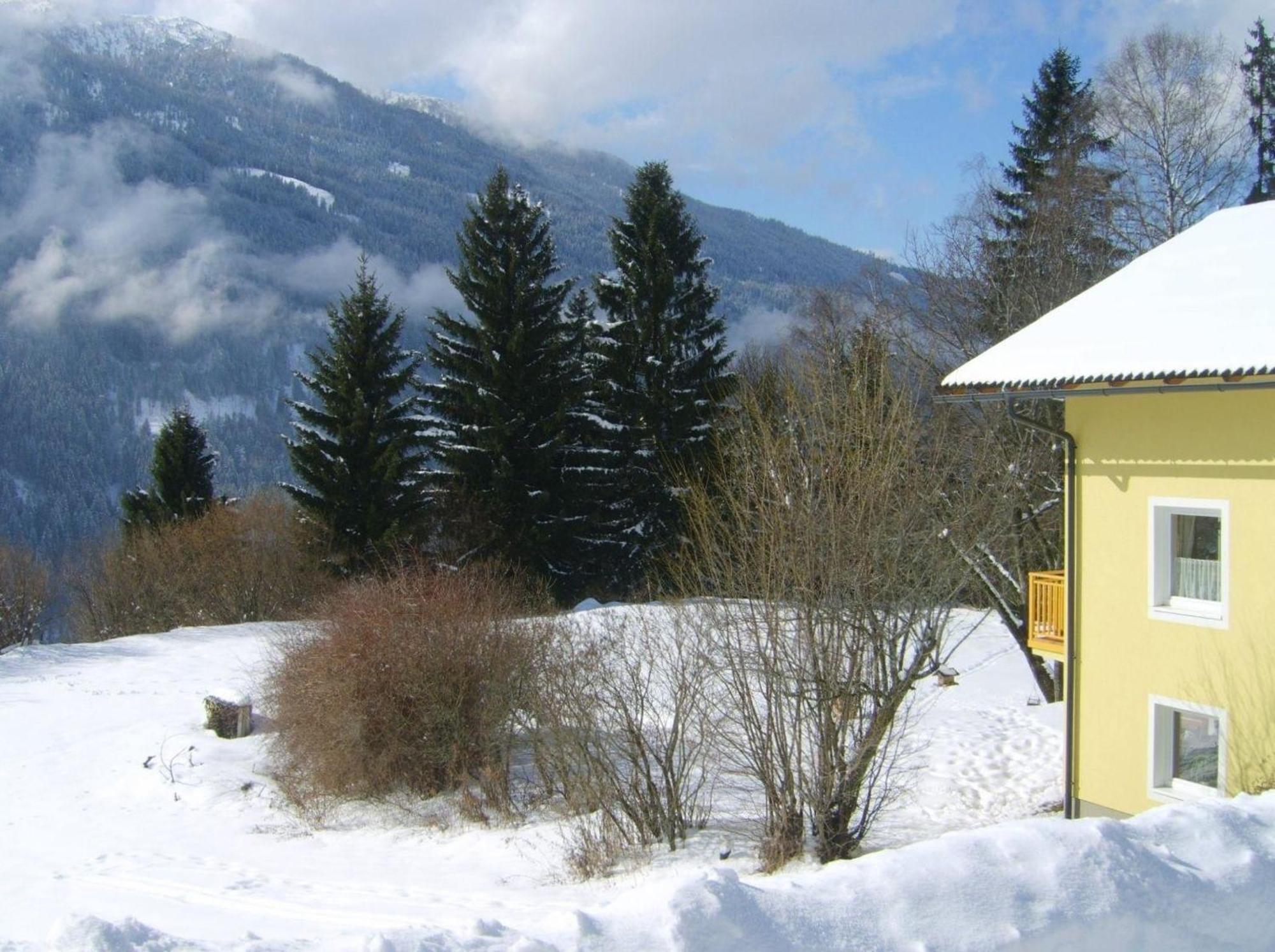 Ruhige Ferienwohnung In Feld Am See Bagian luar foto